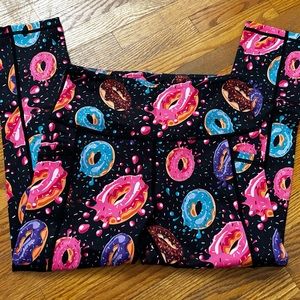 CVG Glazed & Confused Capri Leggings